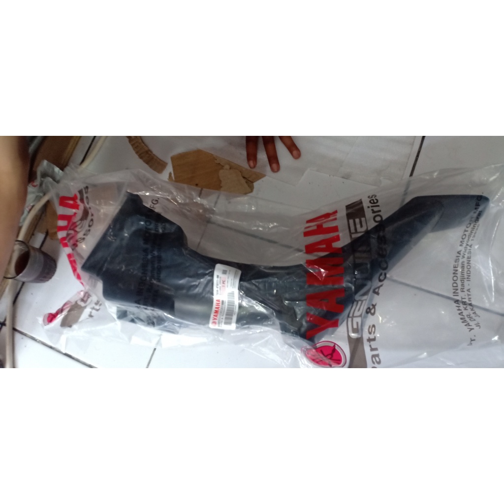 spakbor belakang sayap belakang Yamaha f1zr F1 force vega original