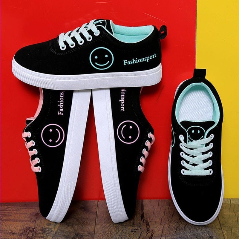 Sepatu Wanita / Motif Smile Lucu  / sepatu kets / Terlaris / poxing / Fashion / Sneakers / Sekolah / hitam / perempuan