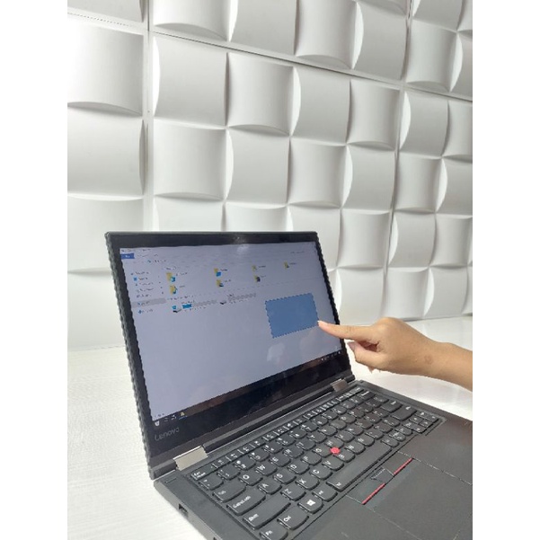 Laptop Lenovo Thinkpad Yoga 370 Flip Intel core i5-7300U Ram 16 Gb Ssd 256 Gb With Stylus Pen