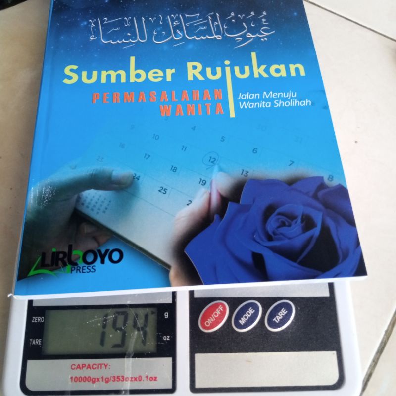BISA RICUES ASLI BUKU UYUNUL MASAIL LINNISA BUKU TENTANG HAID LIRBOYO TERBARU SUMBER RUJUKAN