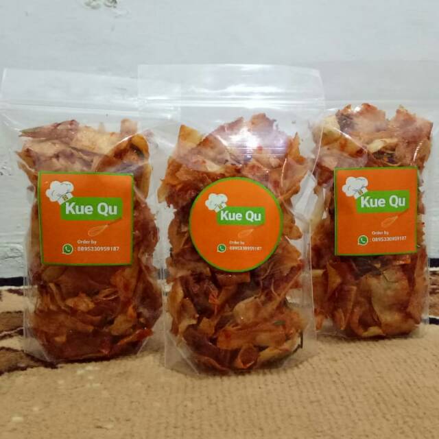 

Keripik singkong pedas manis