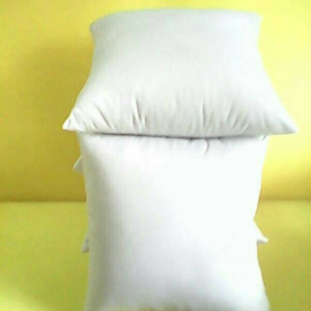 Bantal isi sofa 40x40cm