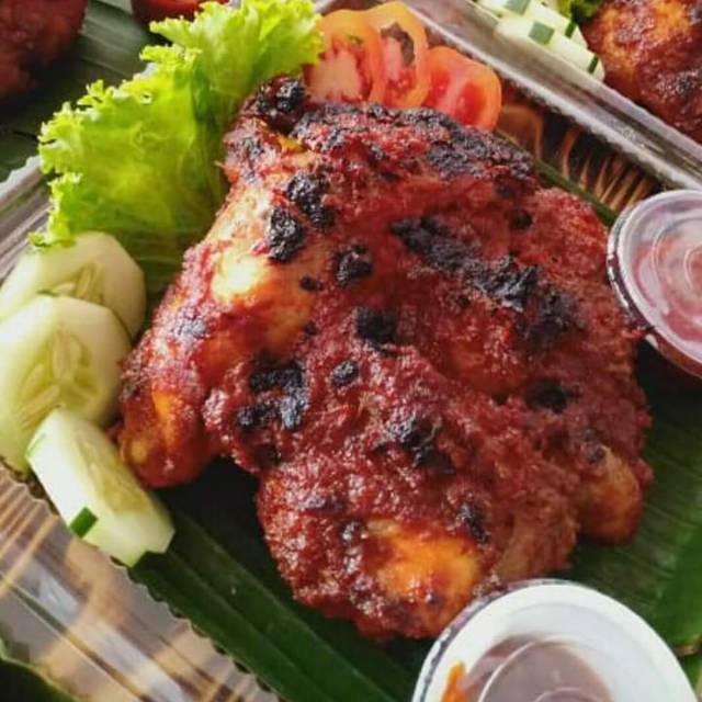 

Ayam bakar bumbu rujak 1 ekor