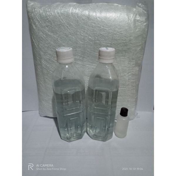 Resin bening 1 kg + 25 gram katalis+ 1 kg serat fiber