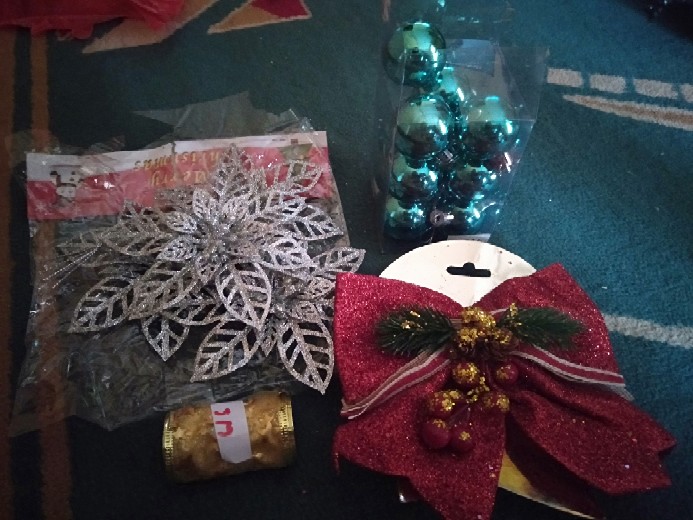 Aksesoris Pohon Natal / Hiasan Bola Natal  4/ 5/ 6/ 7 Cm  Pajangan Gantungan Pernik Pohon Natal