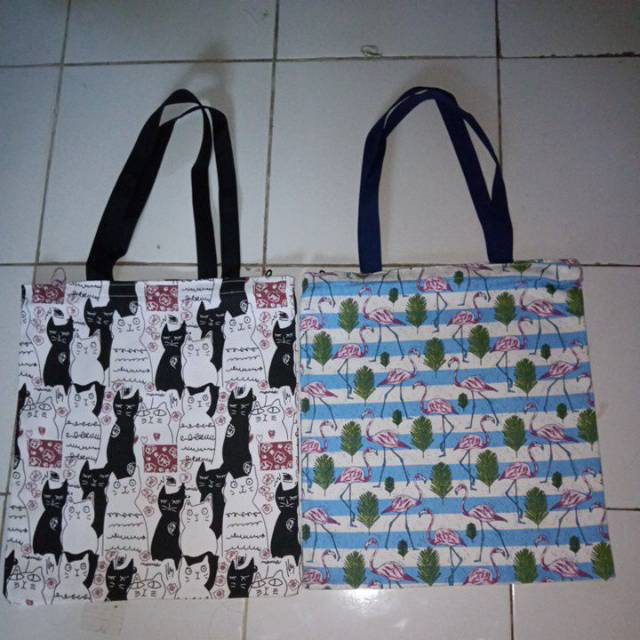 Totebag kain kanvas