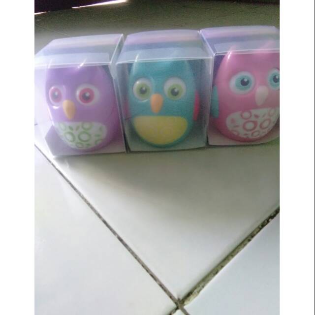 

Rautan pensil putar model burung hantu mata bisa bergoyang