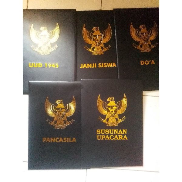 

Map Upacara | Set Map Upacara | Map Upacara murah | Satu Set Map Upacara