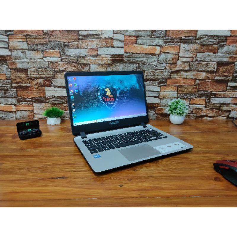 Laptop Asus Vivobook A407 Mulus Fullset SSD 256GB Laptop Second