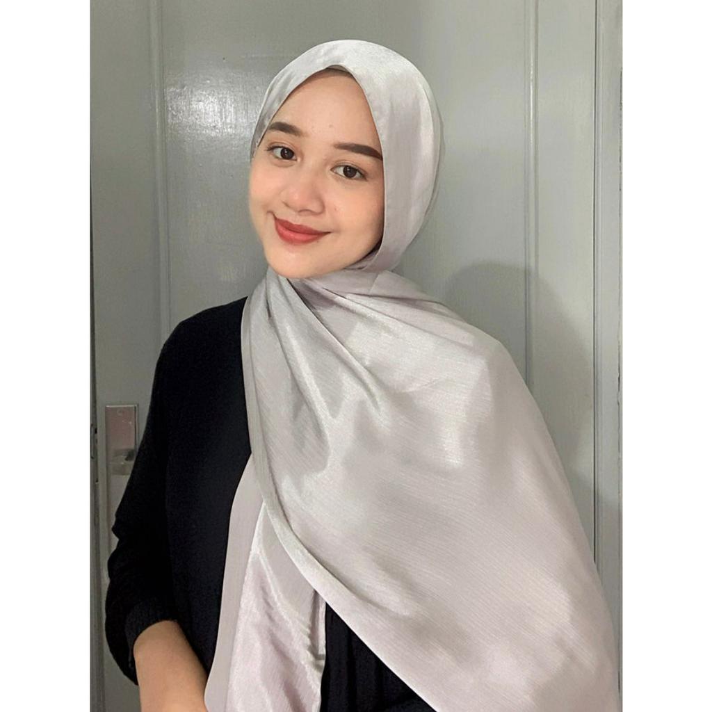 Pashmina Malay Silk Satin Texture Premium Shawl Rayya Silk|| Silk Satin Credenza|| Pashmina silk sat