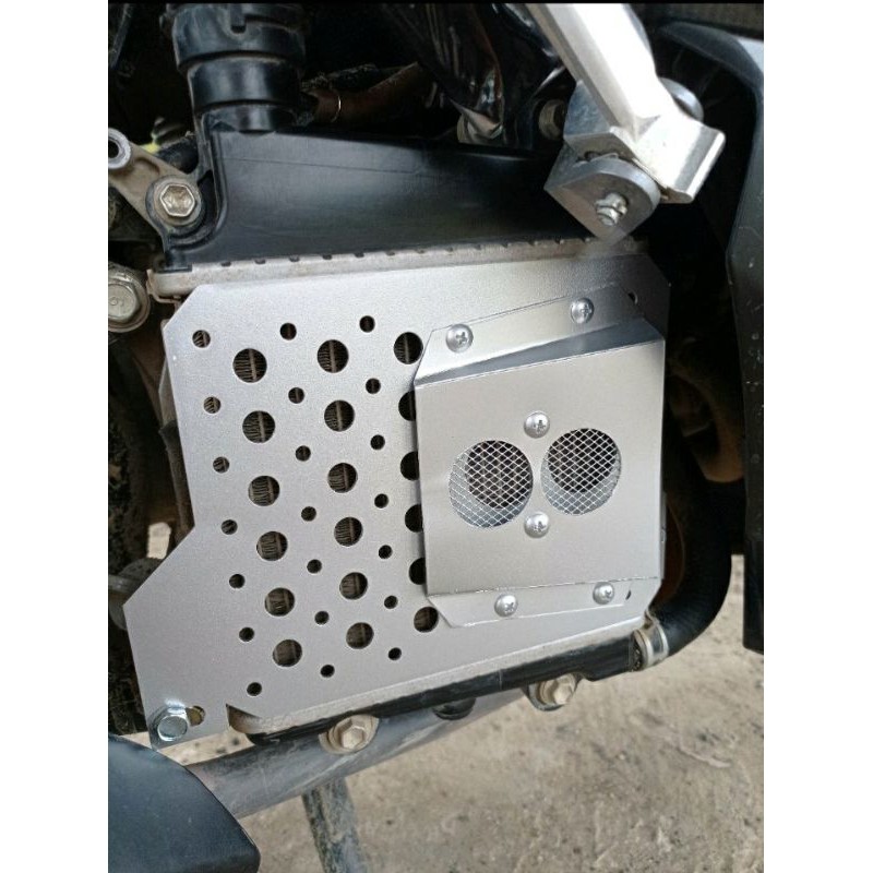 Cover tutup Radiator aluminium Nmax New Nmax 2020 - 2021 Aerox Lexi
