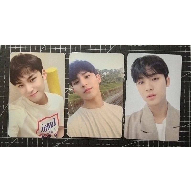 [READY STOCK] Mingyu Official Photocard Seventeen Haenggarae Hana Dul ver Season Greeting 2022