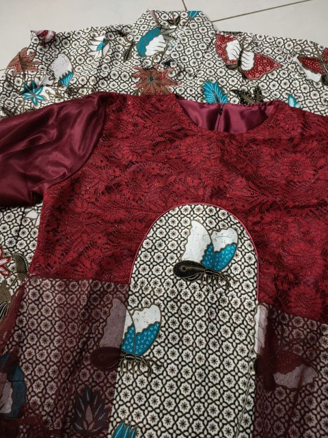 Couple Batik Terbaru 2021 Brukat Premium Sarimbit Batik Kebaya Batik Rnb Batik Couple Keluarga