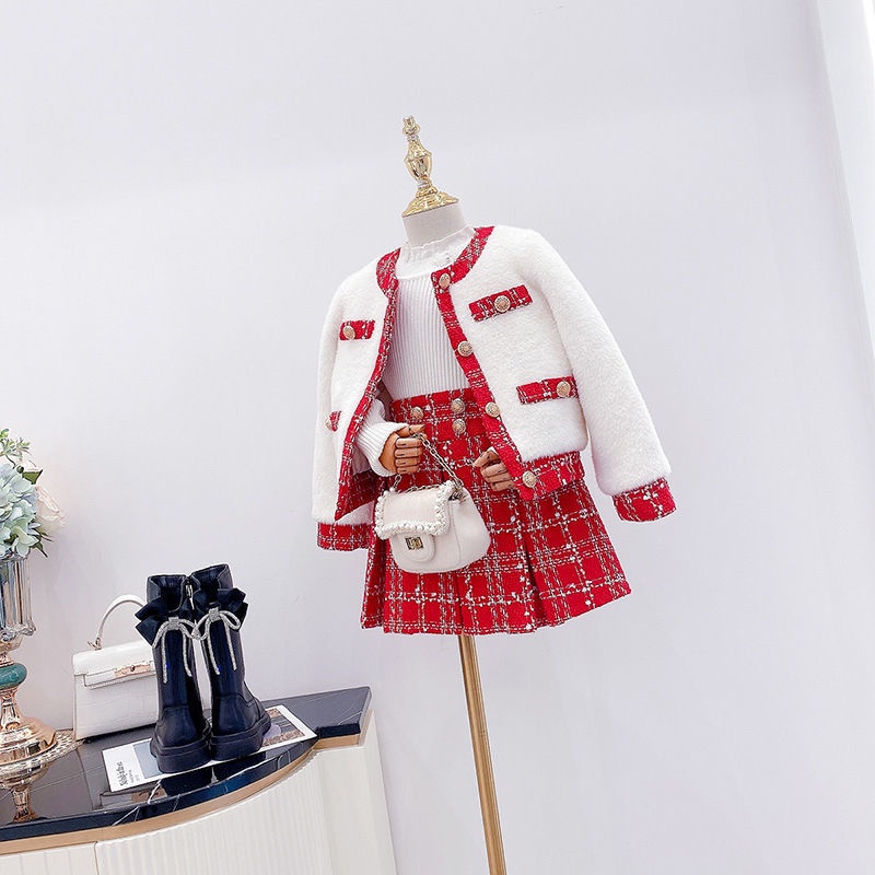 Girls' little fragrance suit autumn winter 2021 new Korean children's Plush girls' foreign style coa