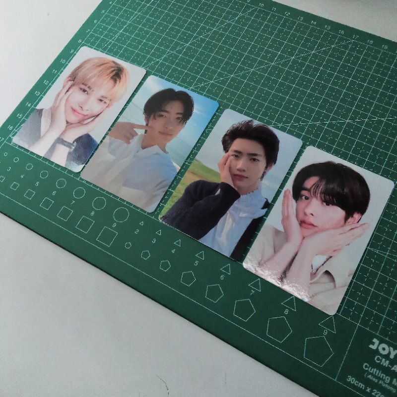 photocard enhypen chibi ni-ki, jake, sunghoon tuspi