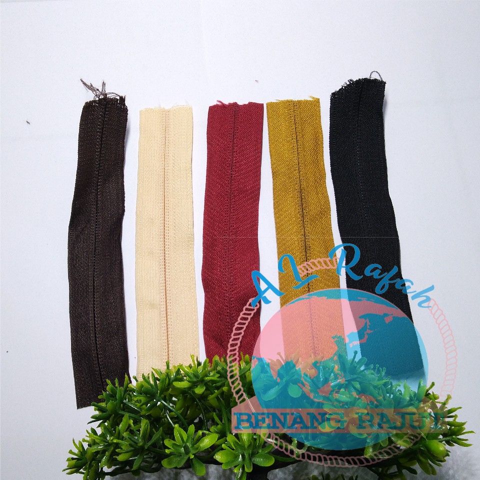 DAUN SLETING GIGI PELASTIK 1 METER NO.5 (PILIH WARNA)