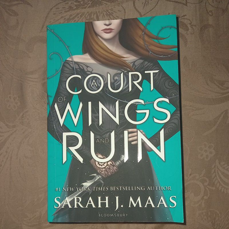 Novel Pre-loved Periplus Ori : A Court of Wings and Ruin by Sarah J. Maas (English)