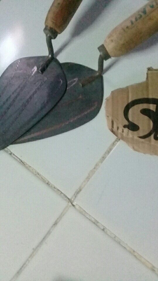 Sendok Semen # Galur / Baja Per Pcs