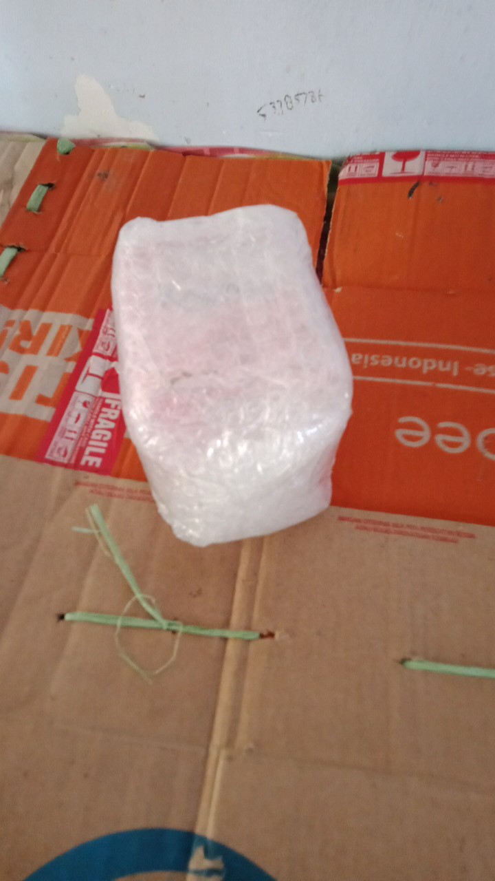 Kispray Amoris Dus 21ml - Isi 4 Sachet  -kispray Dus - Kispray Merah Amoris - Pewangi Dan Pelembut