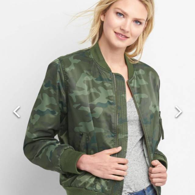 Gap women bomber jacket camo print
