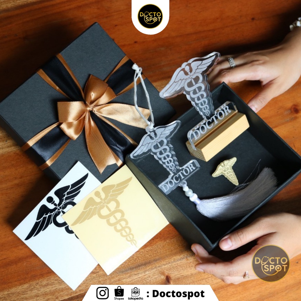 Hampers Caduceus Gift / Present Kado Hadiah Wisuda atau semhas Sarjana Kedokteran Dokter FK FKG FKH 