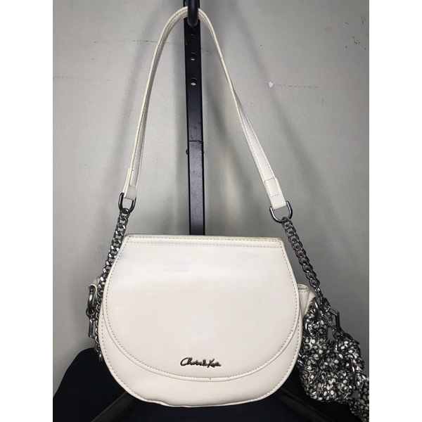 Tas Sling Charles n Keith Preloved