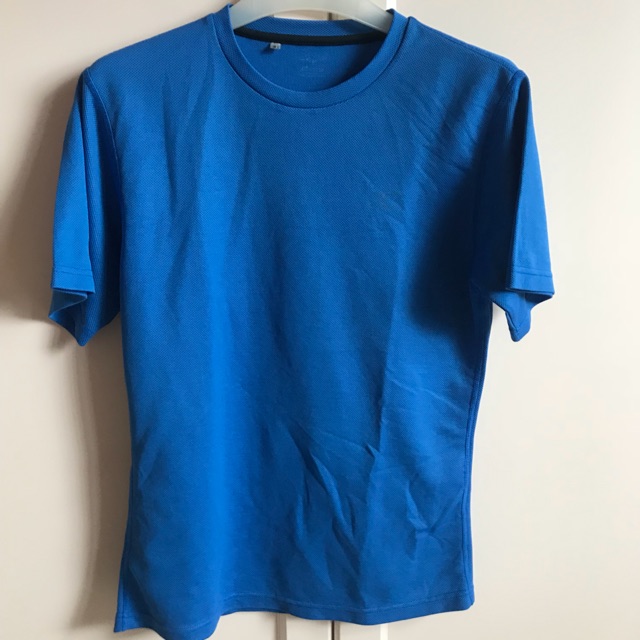 Preloved kaos olahraga