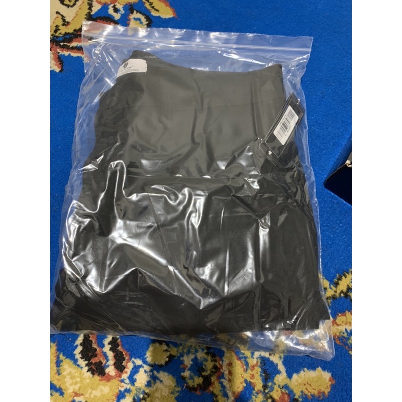 Tiento Celana Chinos Panjang Hitam