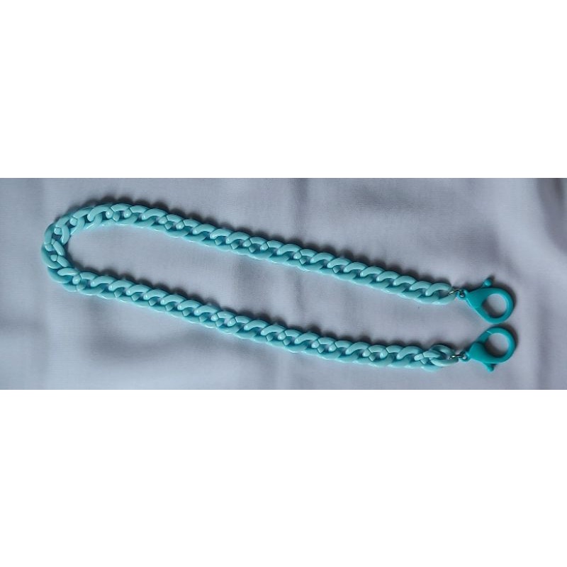 Konektor masker rantai plastik