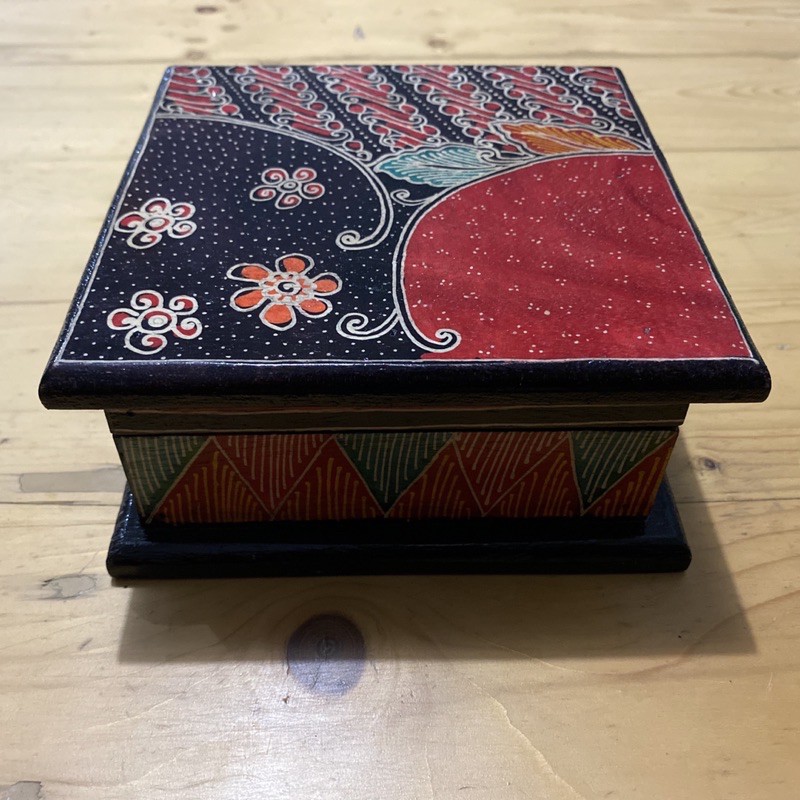 Kotak box Perhiasan Motif Batik