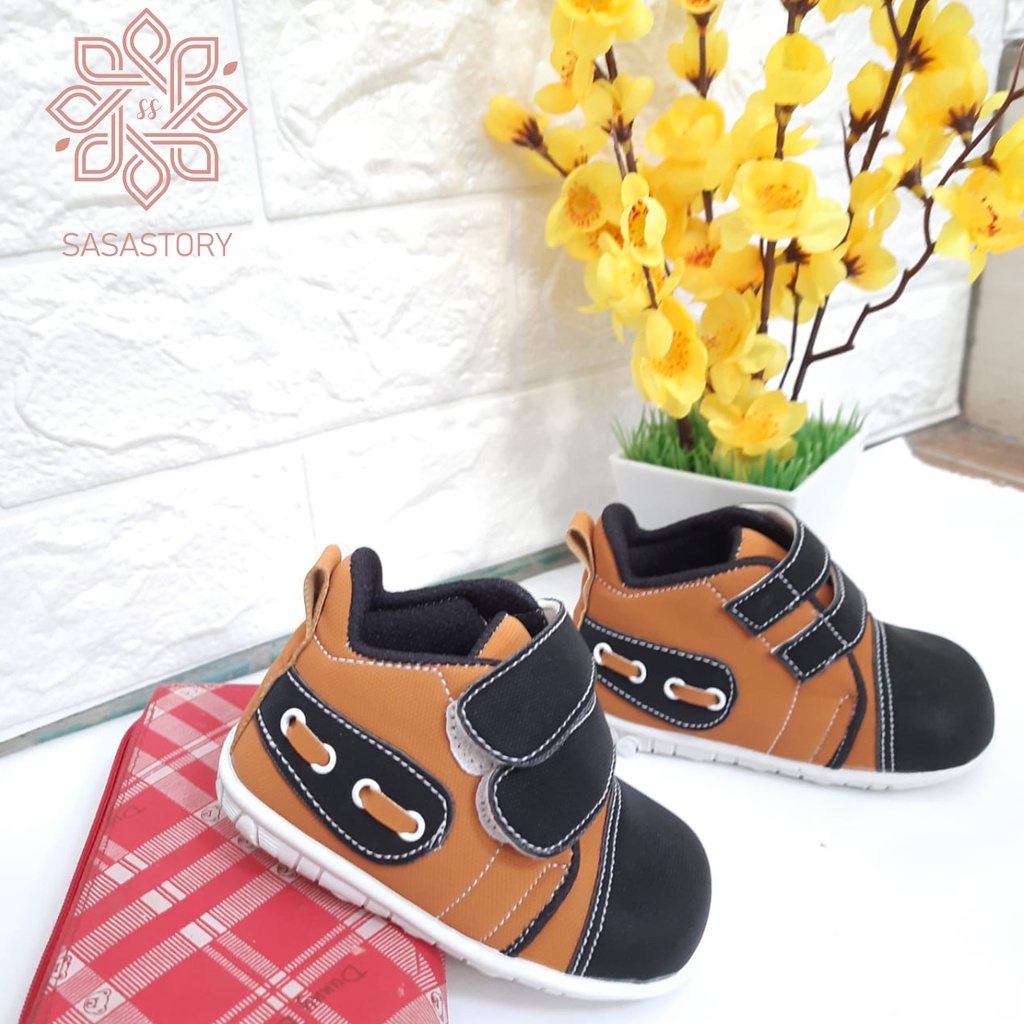 Sasastory Sepatu Boots Anak Laki Laki Sol Bunyi Usia 1 2 3 Tahun Sepatu Boot Anak Perempuan Sol Bunyi Usia 1 2 3 Tahun Sepatu Formal Anak Laki Laki Sepatu Main Anak Perempuan Sepatu Warna Warni Balita Sepatu Balita GA05