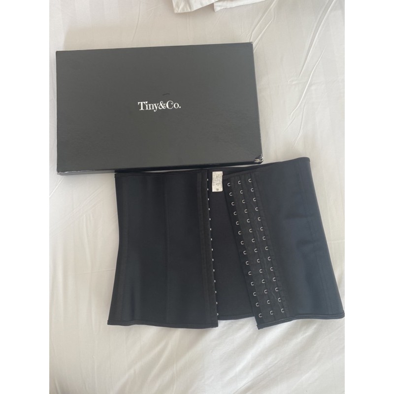 LIKE NEW Korset TINY N CO TINY AND CO TINY & Co