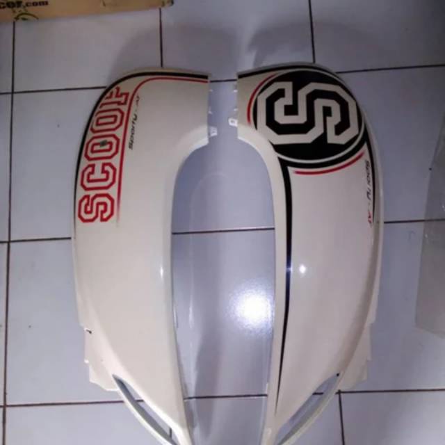 Body belakang SCOOPY FI 2013-2016,putih