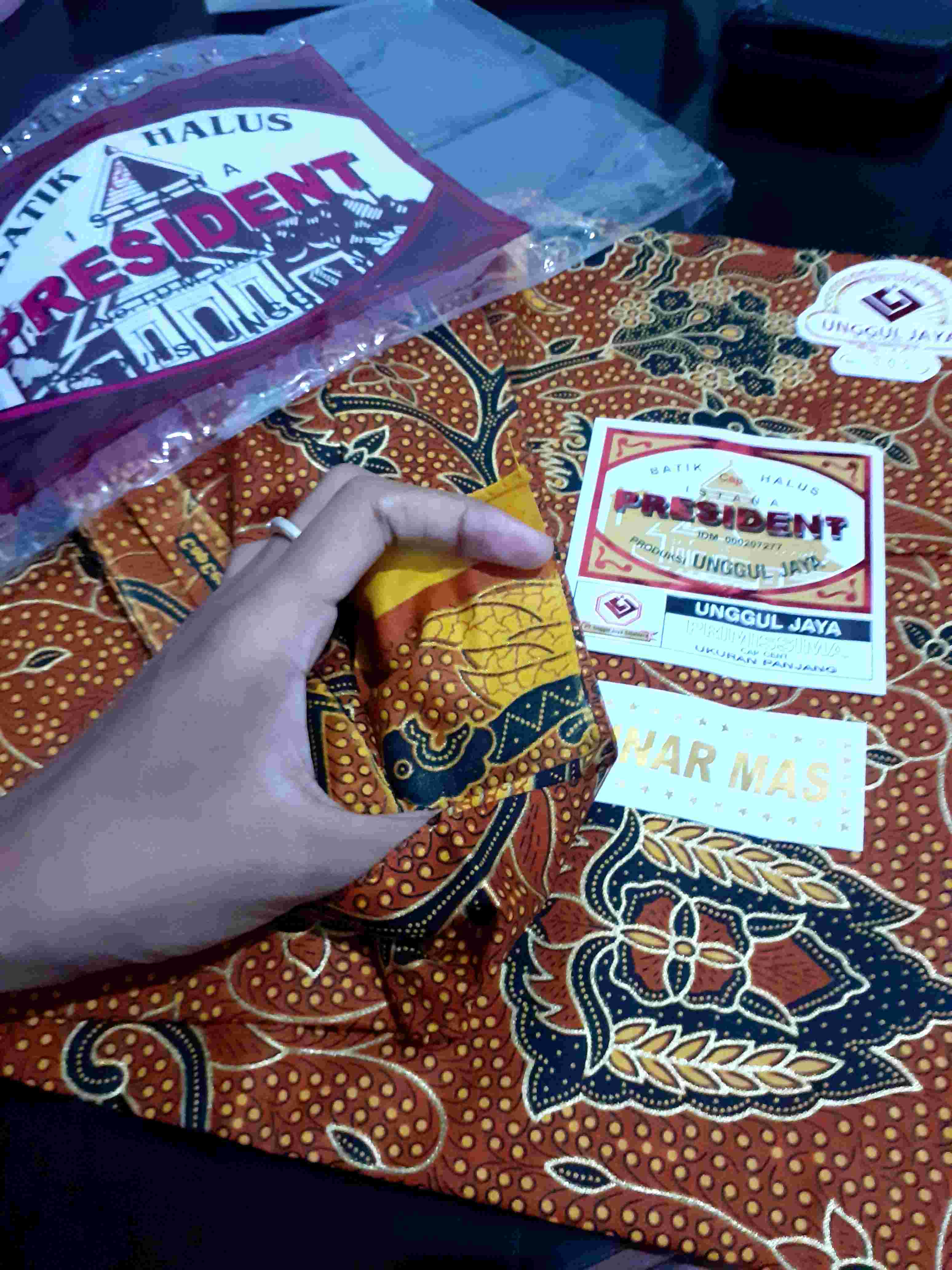 Kain Batik Solo Premium Jarik Jarek Batik Solo Panjang Motif Wahyu Tumurun Pria Wanita Pengantin