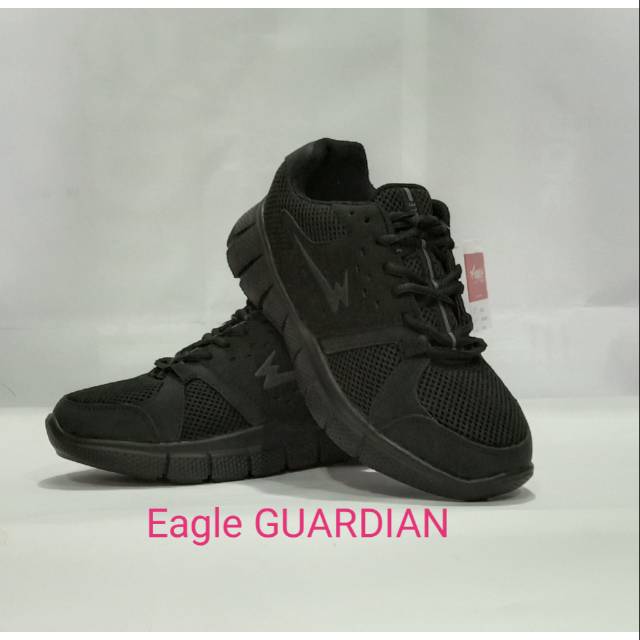 Sepatu sekolah hitam Eagle GUARDIAN