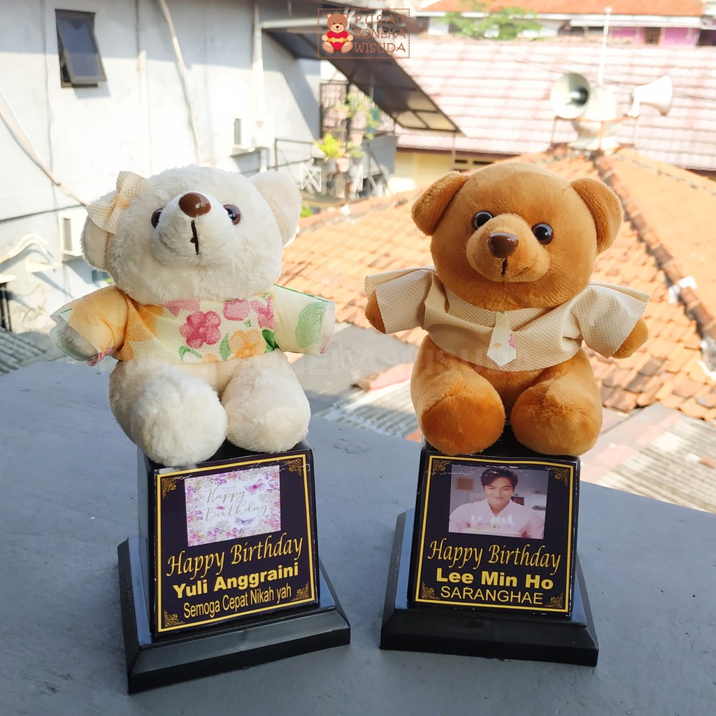 Trophy Happy Birthday Hadiah Ulang Tahun Piala Boneka Mini Kecil Murah Ultah Pacar Cowok Cewek Pasangan Teddy Birthday Gift Pacar Temen Teman