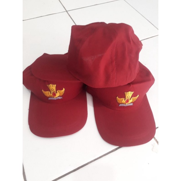 Topi SD Merah