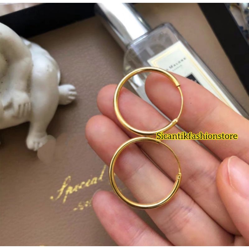 Anting Tusuk Titanium Gold Terlaris Terbaru Anti Karat selamanya Anting Titanium Model tusuk Kekinian Warna Gold Anting Wanita Polos Warna Gold Anting Wanita Gold polos Titanium