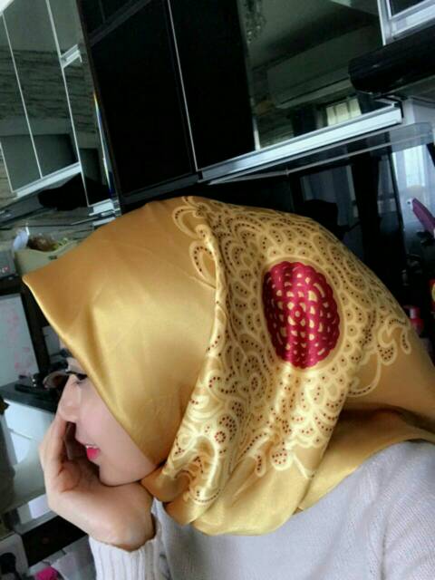jilbab motif hijab motif premium kerudung bahan satin premium