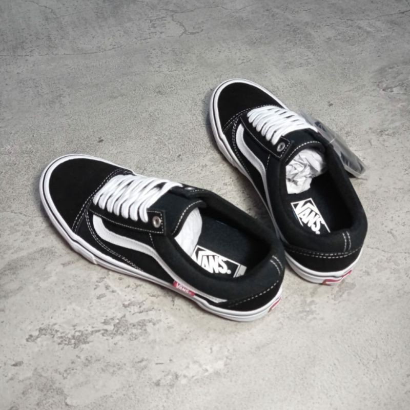 Sepatu vans oldskool black and white Bnib premium-6
