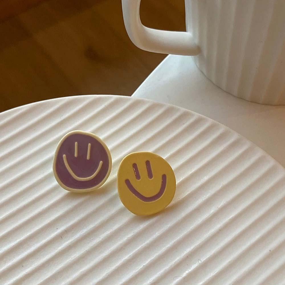 Rebuy Smile Earrings Lucu Manis Wanita Asimetris Kartun Fashion Perhiasan