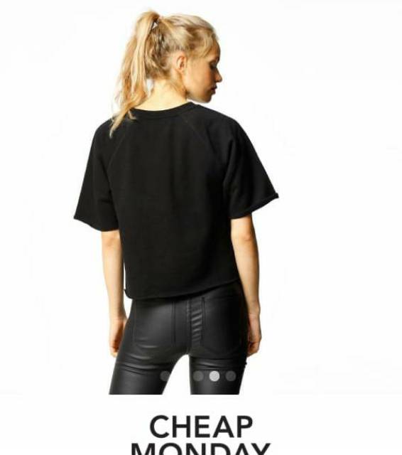 Cheap monday grey &amp; black crew cropped sweater