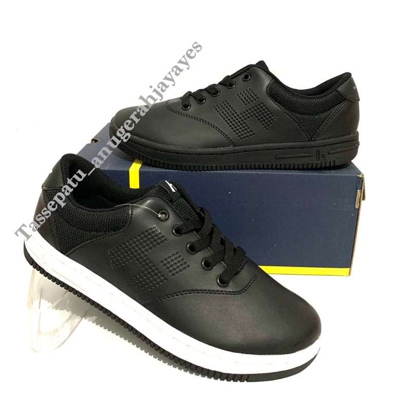 Sepatu sekolah pria Homyped Petra 05