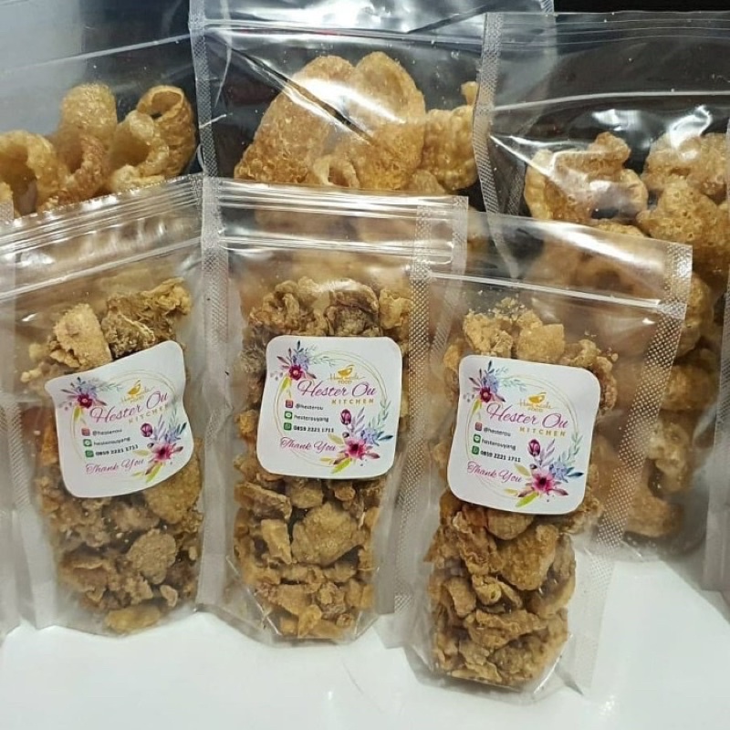 

BakIuPhok / kerupuk babi / kerupuk minyak babi