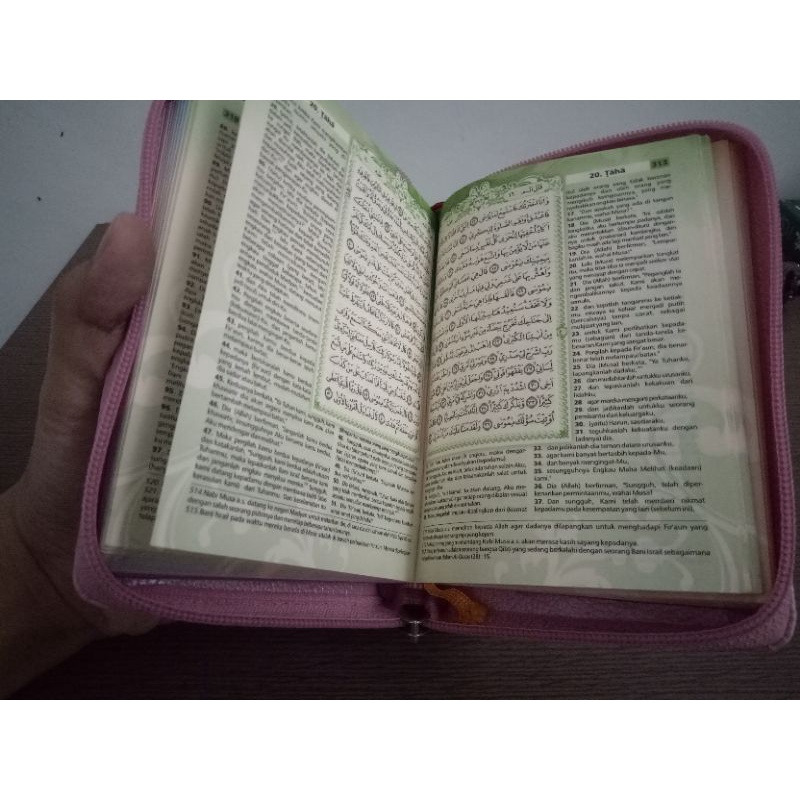 

ALQURAN SYAMIIL YASMINA TERJEMAH (PRELOVED)