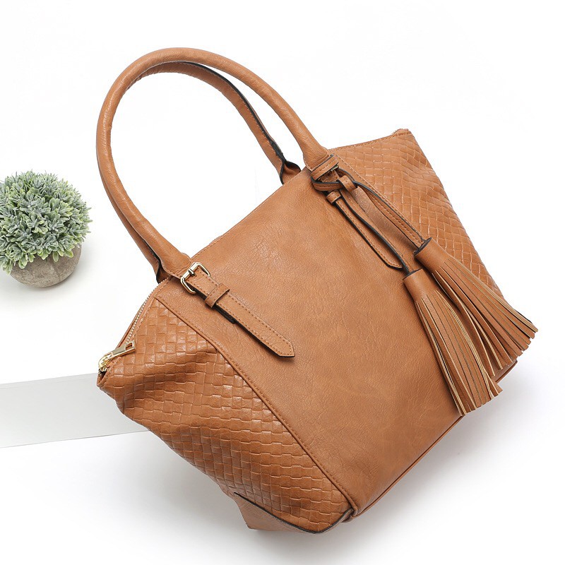 Rean Tassel Brown Office Shoulderbag - Woman Handbag- Tas Kerja wanita Coklat Ori - Tas Bahu Import