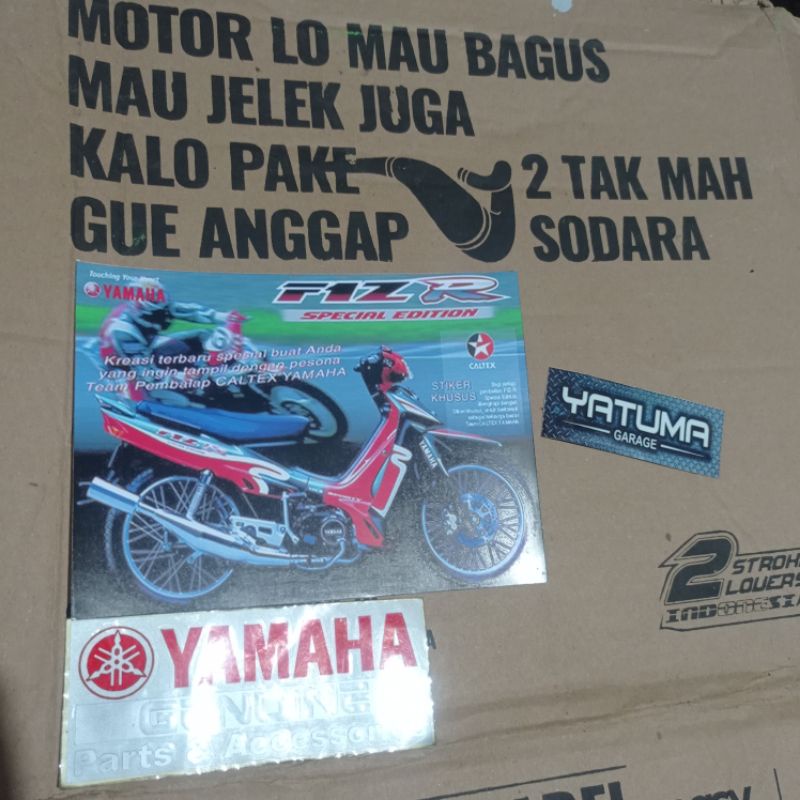 Gambar Poster Brosur Yamaha F1zr Fizr Caltek limited edition