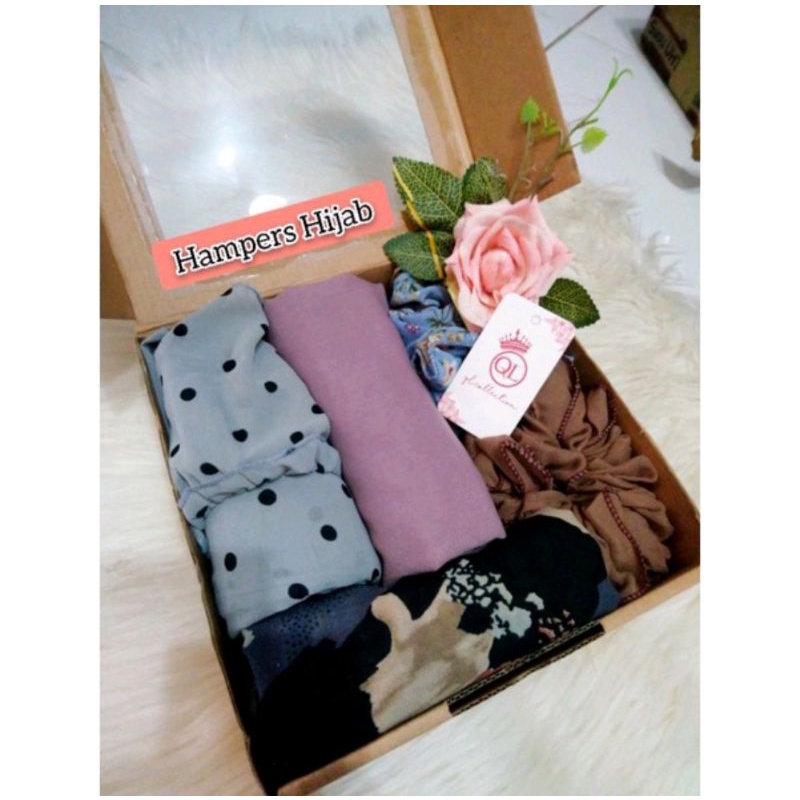 

hampers packing