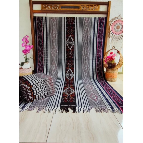 KAIN TENUN BLANKET MOTIF KALIMANTAN TENUN JEPARA BATIK ETNIK