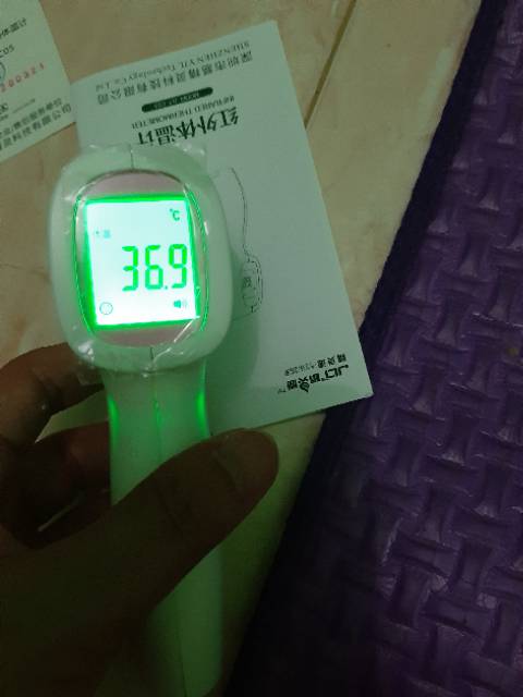 Thermometer Suhu Badan Digital Infrared LCD Non Contact 